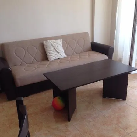 Midia Grand Apartment